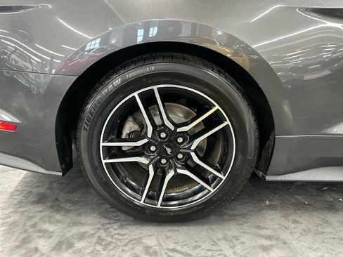 Used 2019 Ford Mustang Convertible w/ Equipment Group 101A image 11