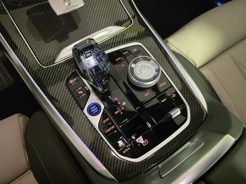 New 2026 BMW ALPINA XB7 AWD/4WD image 16