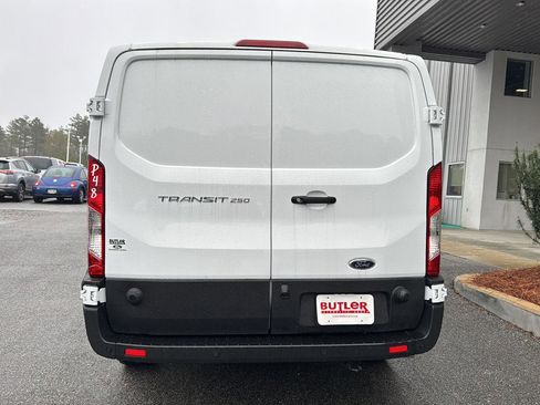 New 2024 Ford Transit 250 Low Roof image 5