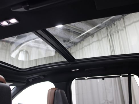 Certified 2023 Lincoln Aviator Grand Touring w/ Equipment Group 301A AWD/4WD image 24