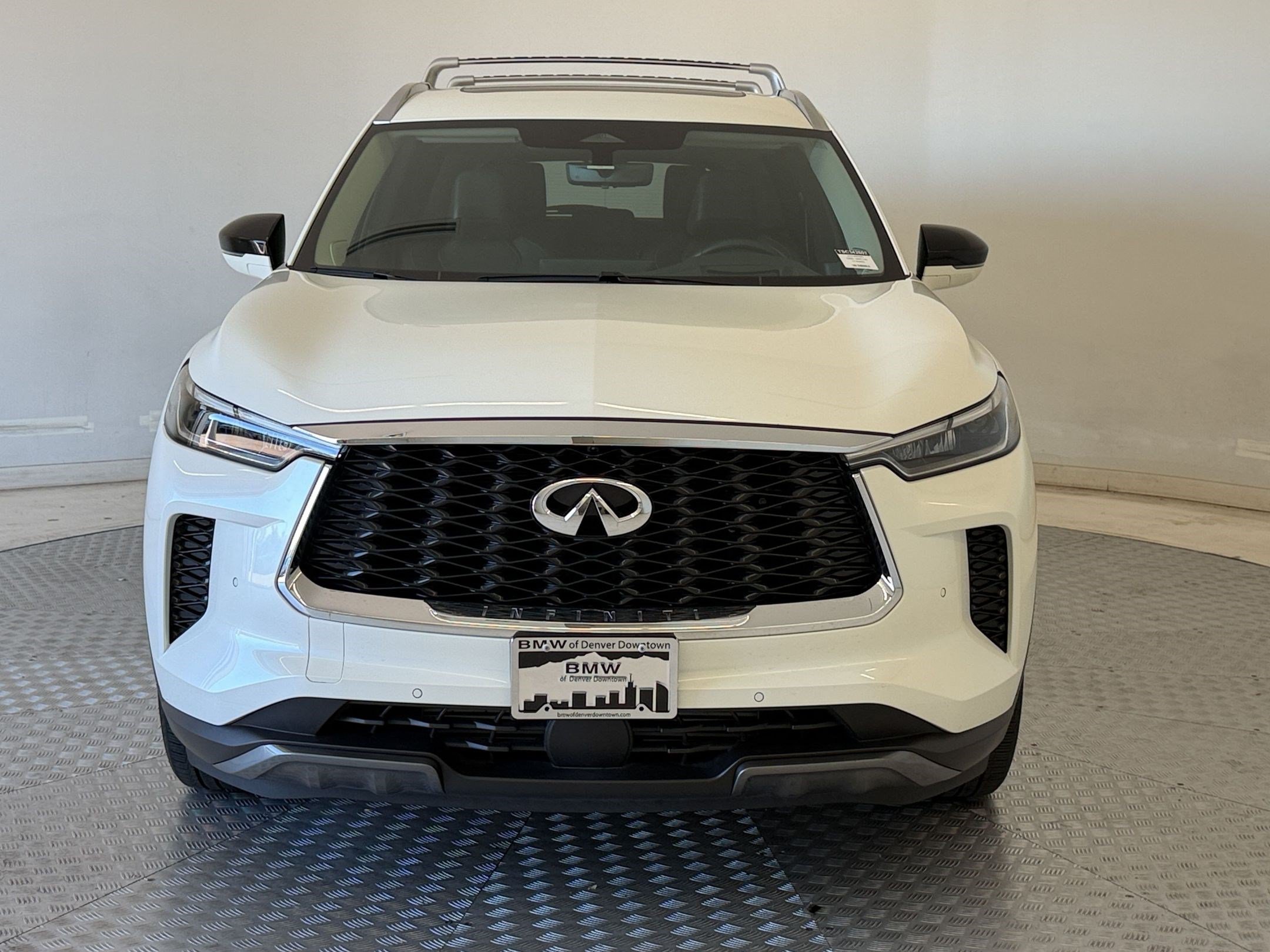 Used 2025 INFINITI QX60 Sensory w/ Vision Package AWD/4WD image 6