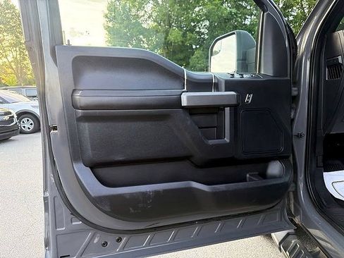 Used 2020 Ford F150 XLT w/ Equipment Group 302A Luxury AWD/4WD image 14