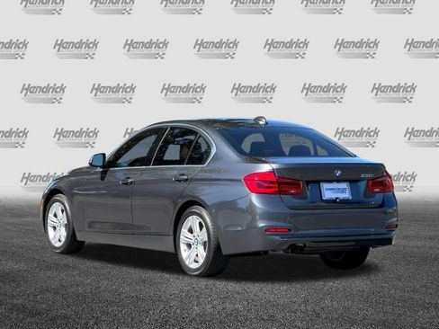 Used 2017 BMW 330i Sedan RWD image 7