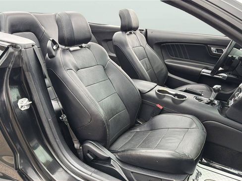 Used 2016 Ford Mustang Premium RWD image 19