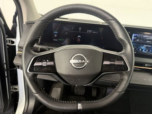 Used 2023 Nissan Ariya FWD image 21