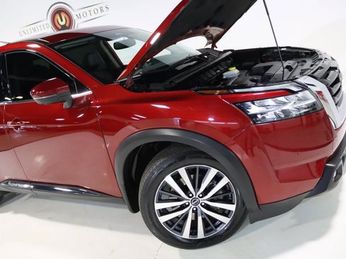 Used 2022 Nissan Pathfinder Platinum w/ Cargo Package image 70