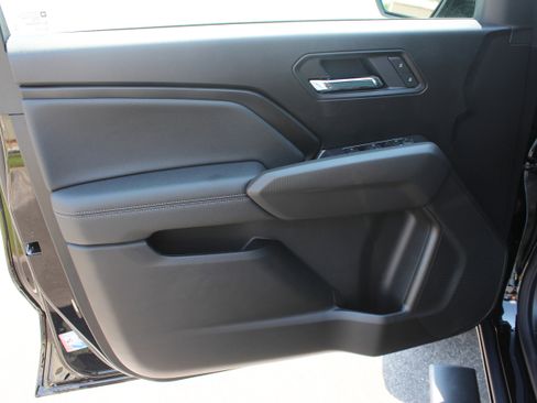 New 2025 GMC Canyon Elevation w/ Convenience Package image 28