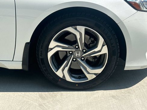 Used 2020 Honda Accord EX-L image 11