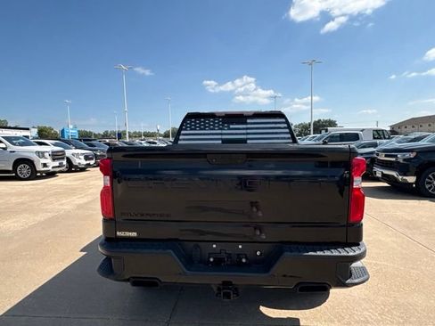 Used 2021 Chevrolet Silverado 1500 LT Trail Boss w/ Convenience Package II AWD/4WD image 4