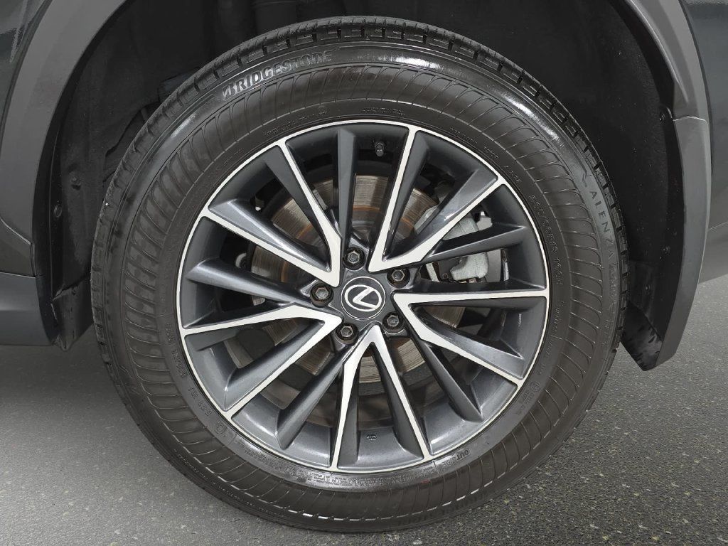 Used 2024 Lexus NX 250 FWD image 28