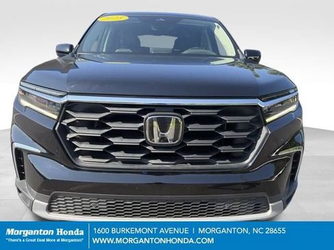 Used 2023 Honda Pilot EX-L image 2