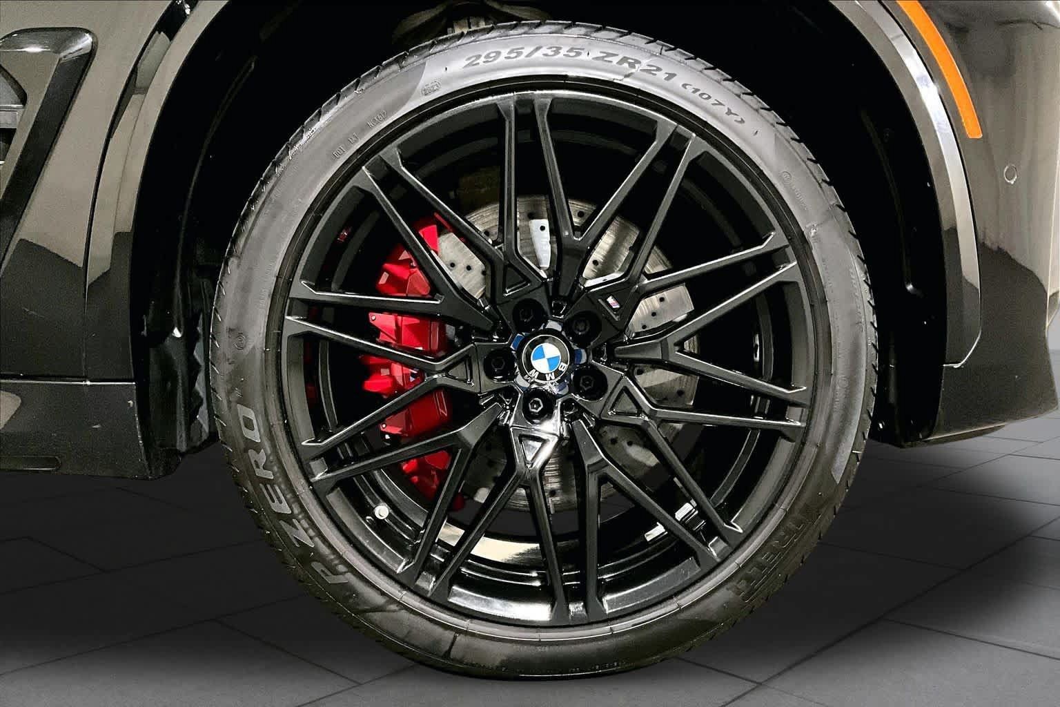Used 2024 BMW X5 M Competition w/ Executive Package AWD/4WD image 19