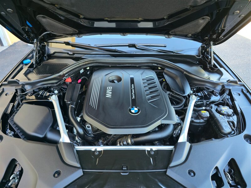 Used 2019 BMW 540i w/ Convenience Package RWD image 34