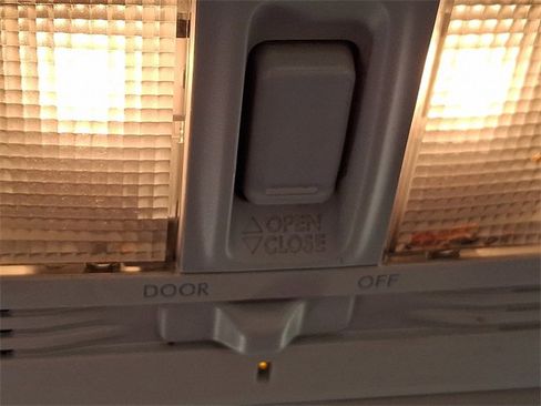 Used 2015 Subaru Forester 2.5i Limited image 26