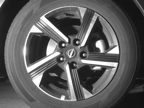 Used 2025 Nissan Sentra SV image 13