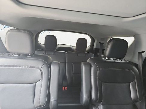 Used 2021 Ford Explorer Limited AWD/4WD image 11