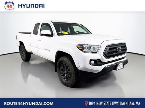 Used 2021 Toyota Tacoma SR5 image 1