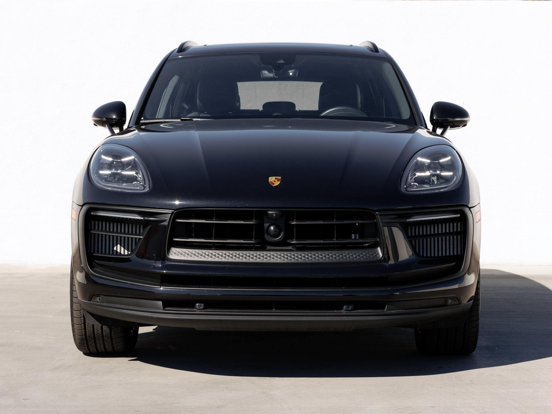 Certified 2026 Porsche Macan S AWD/4WD image 10