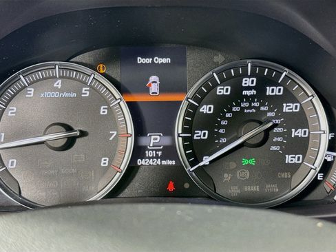 Used 2020 Acura MDX SH-AWD image 13