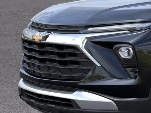 New 2026 Chevrolet TrailBlazer LT w/ Convenience Package FWD image 13
