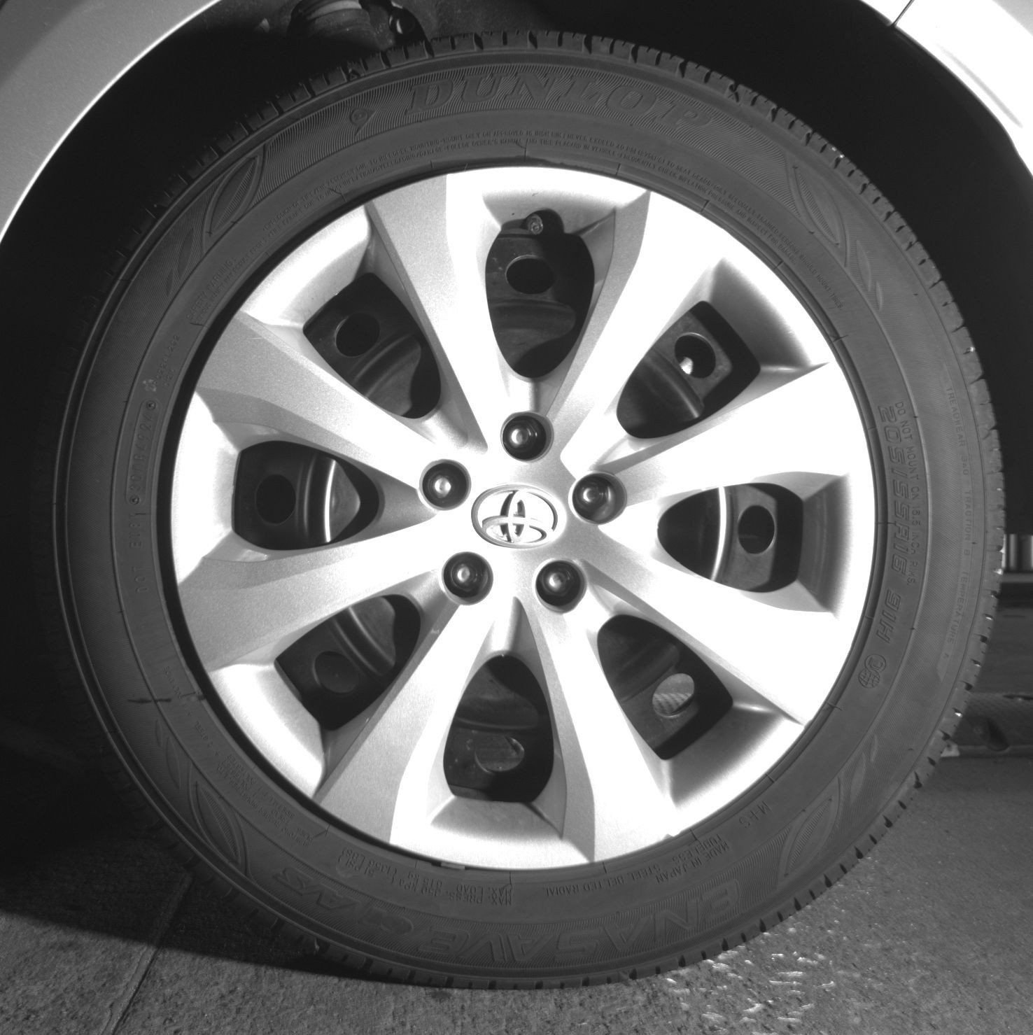 Used 2025 Toyota Corolla LE FWD image 16