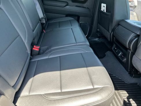 Certified 2024 GMC Sierra 1500 SLT AWD/4WD image 24