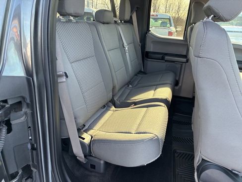 Used 2015 Ford F150 XLT image 26