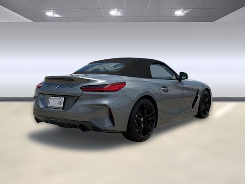 Certified 2023 BMW Z4 sDrive30i w/ Premium Package RWD image 9