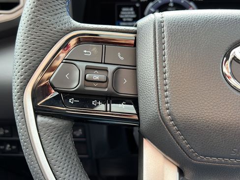 New 2026 Toyota Tundra Platinum image 17