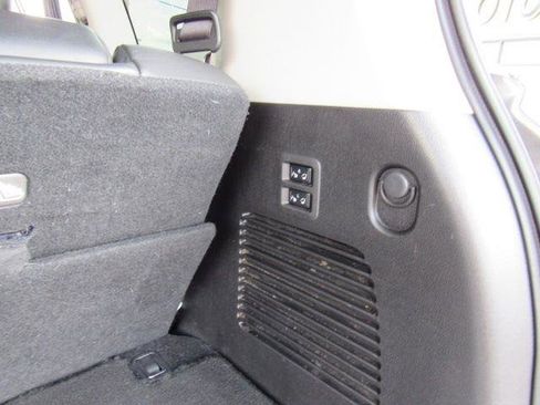 Used 2019 Nissan Armada Platinum w/ Captain's Chairs Package image 20