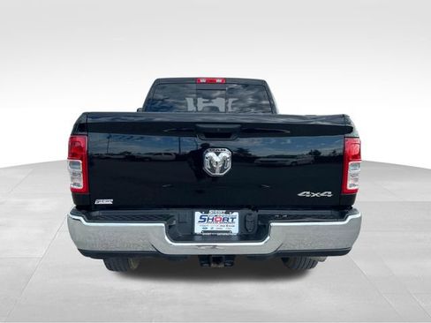 Used 2024 RAM 2500 Tradesman w/ Chrome Appearance Group image 4