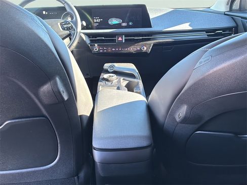 Used 2023 Kia EV6 Wind image 26