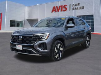 Used 2025 Volkswagen Atlas Cross Sport SE video 1