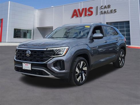 Used 2025 Volkswagen Atlas Cross Sport SE image 1