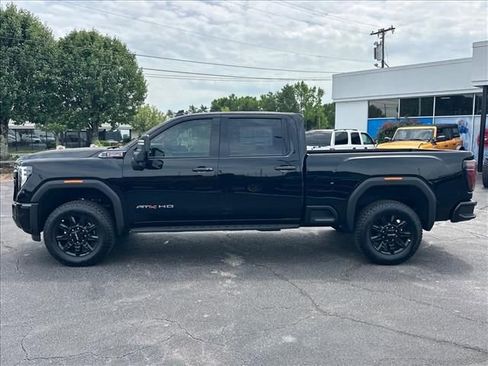 New 2026 GMC Sierra 2500 AT4 w/ AT4 Premium Plus Package AWD/4WD image 7