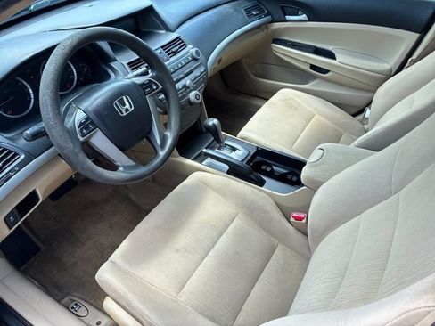 Used 2011 Honda Accord LX image 11
