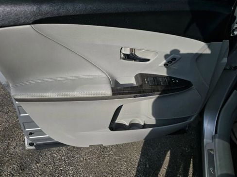 Used 2013 Toyota Venza image 10