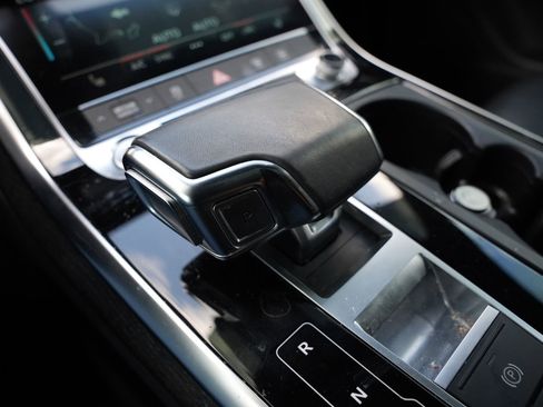 Used 2020 Audi Q7 3.0T Premium Plus AWD/4WD image 14