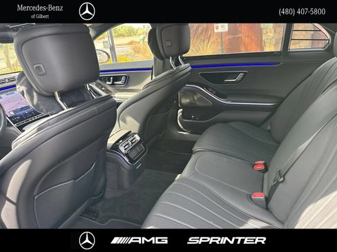 Used 2023 Mercedes-Benz S 500 4MATIC image 17