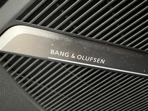 Used 2020 Audi SQ5 Prestige image 23