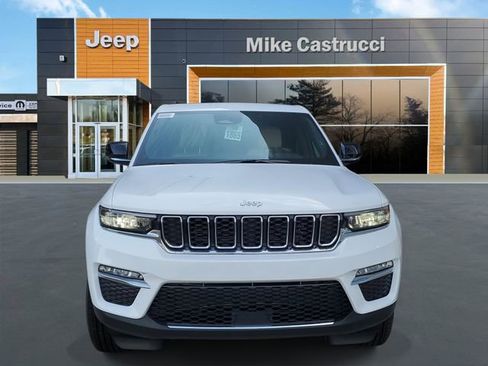 New 2025 Jeep Grand Cherokee Limited image 2