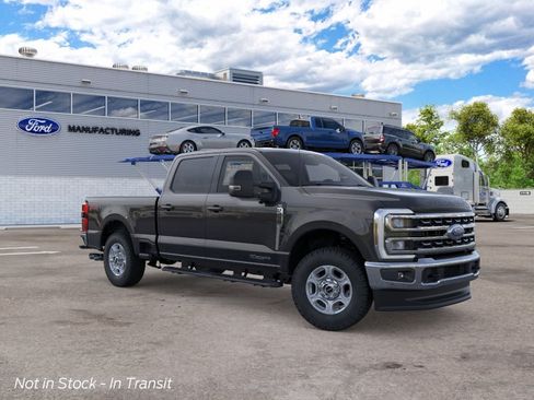 New 2026 Ford F250 XLT w/ XLT Premium Package AWD/4WD image 7