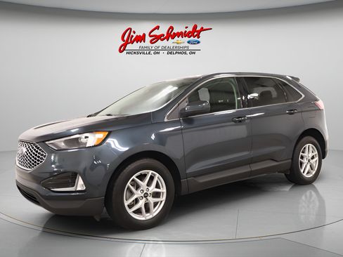 Used 2024 Ford Edge SEL w/ Convenience Package AWD/4WD image 3