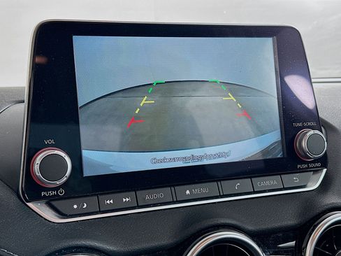 Used 2023 Nissan Sentra SV image 22