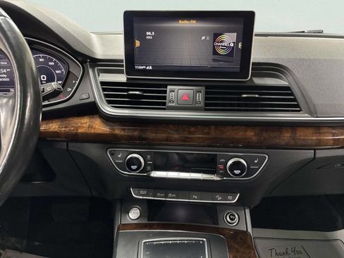 Used 2018 Audi Q5 2.0T Premium Plus w/ Premium Plus Package image 28