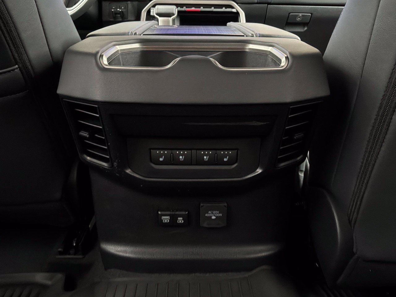 Used 2026 Toyota Tundra Platinum AWD/4WD image 16