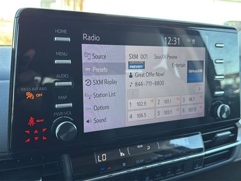 Used 2023 Toyota Sienna XLE image 24