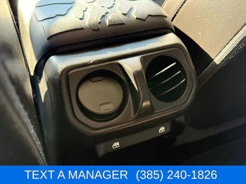 Used 2020 Jeep Wrangler Unlimited Sport image 26