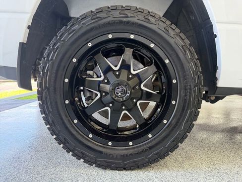 Used 2019 RAM 1500 Big Horn AWD/4WD image 45