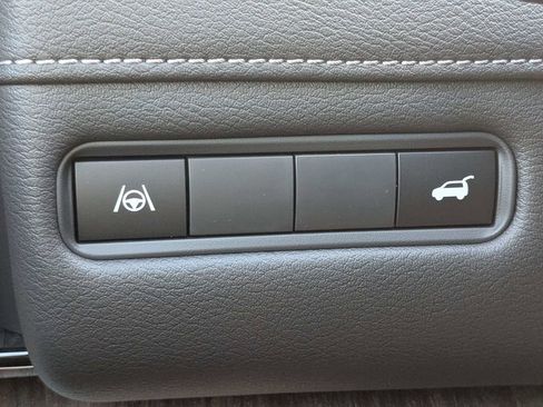 New 2026 Nissan Armada SL w/ Captain's Chari Seat Package RWD image 28